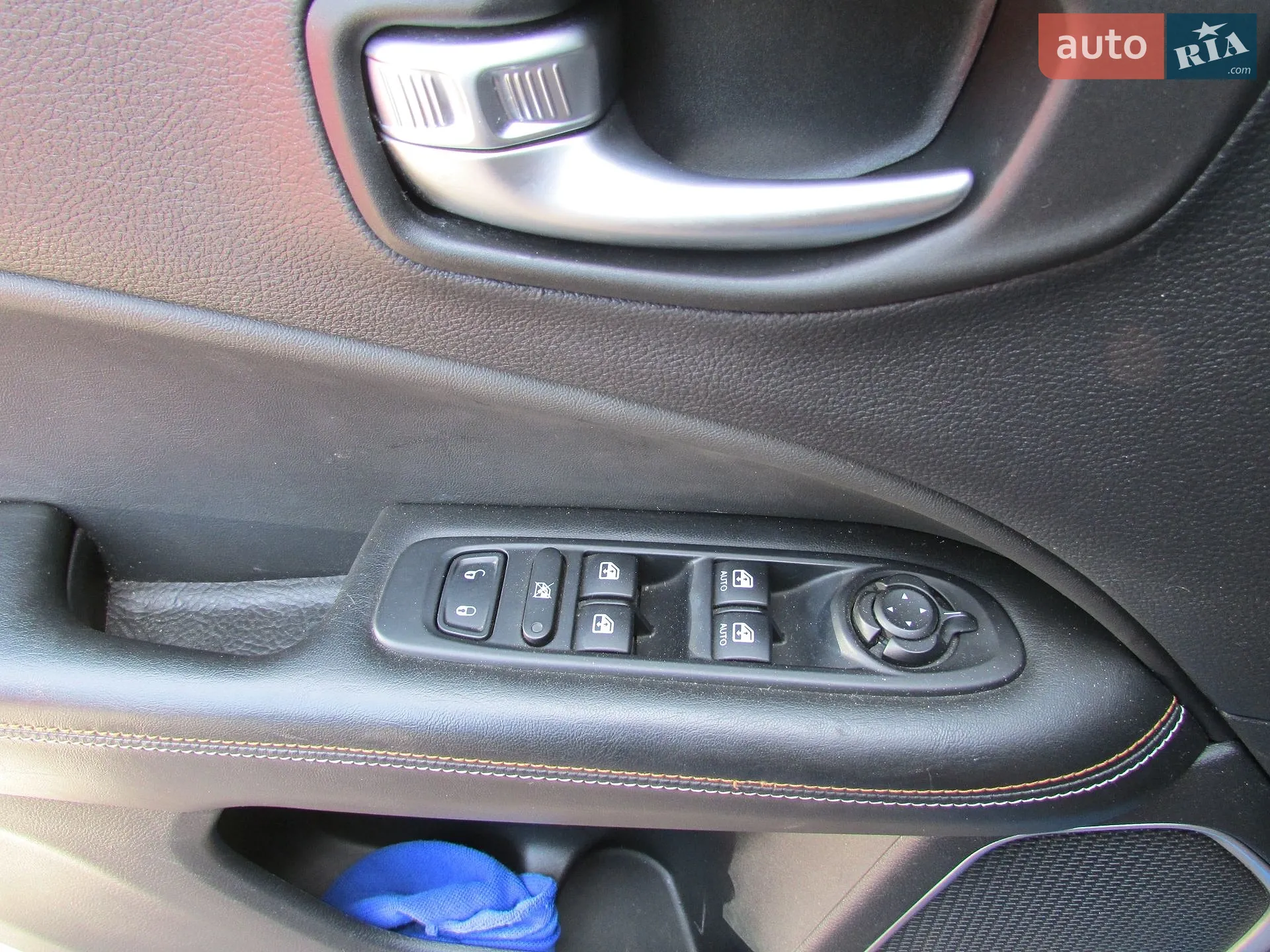 2017 Jeep Compass - мініатюра 20