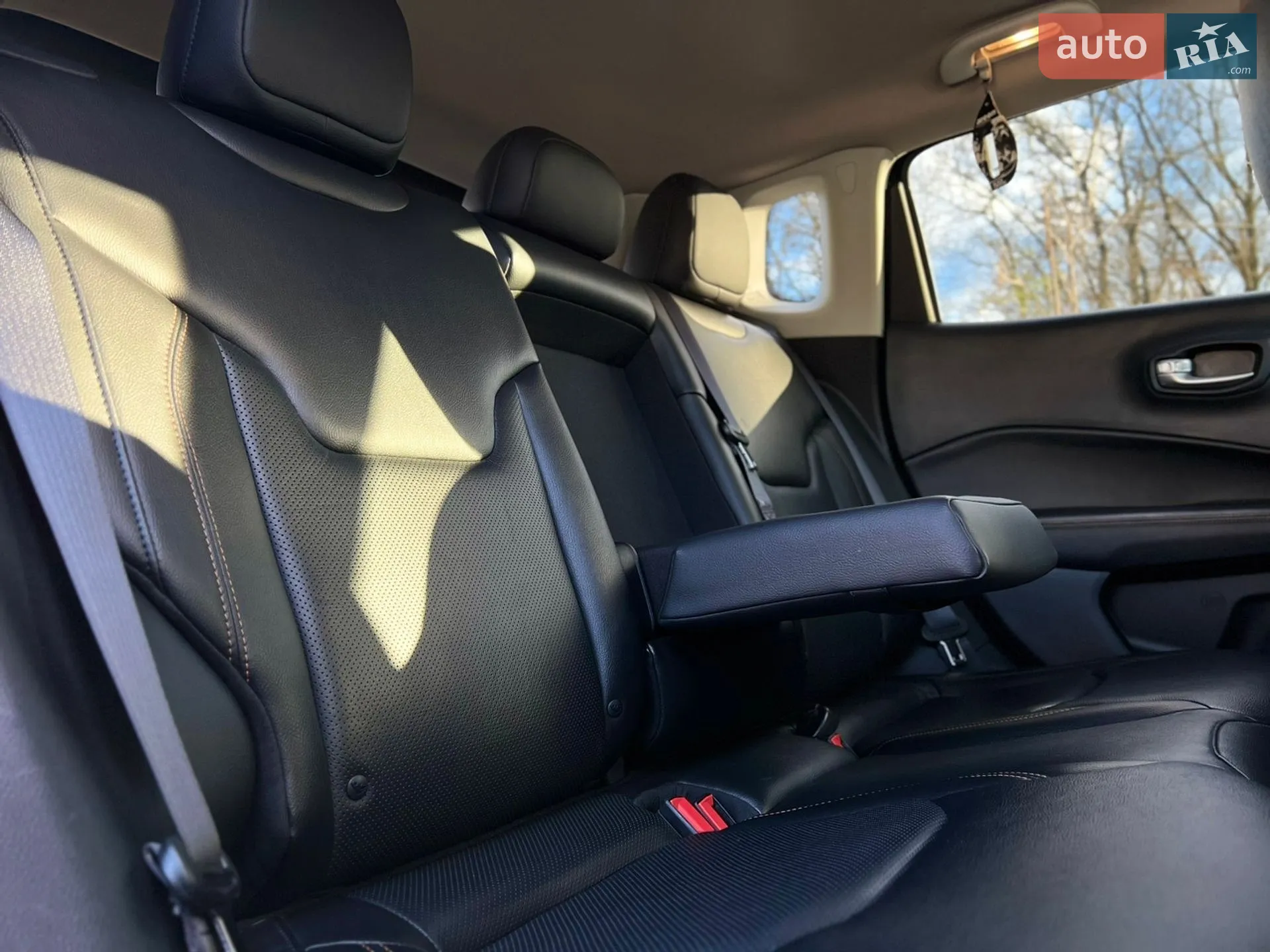 2017 Jeep Compass - мініатюра 46