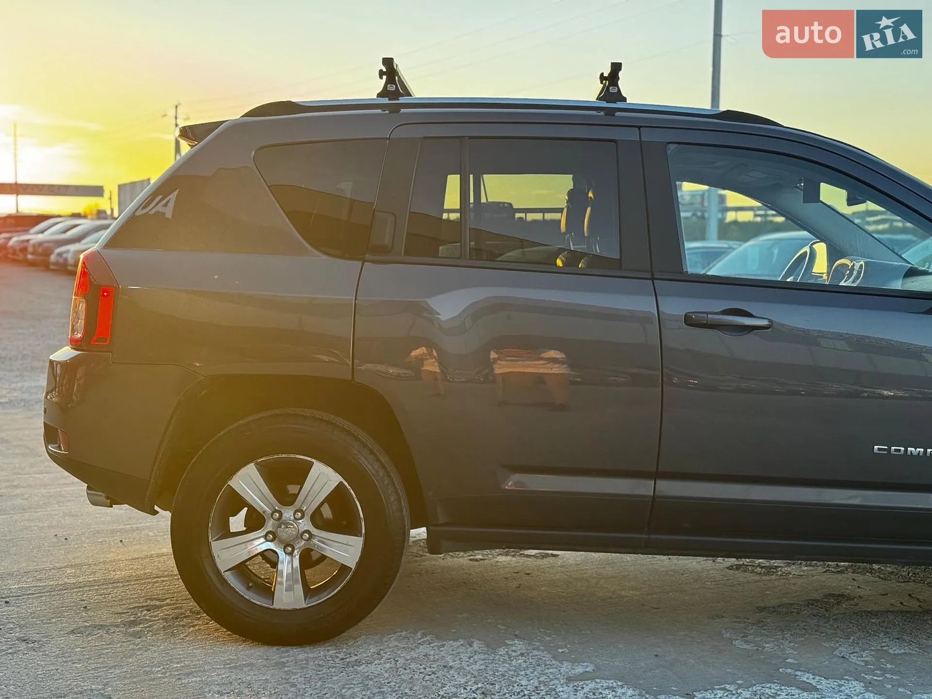 2016 Jeep Compass - мініатюра 9
