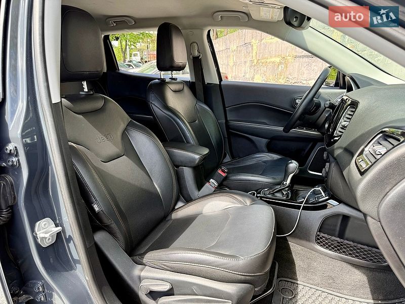 Внедорожник / Кроссовер Jeep Compass 2018 в Харькове