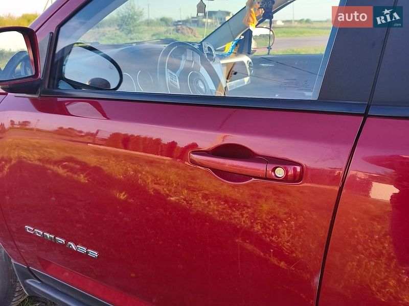 Позашляховик / Кросовер Jeep Compass 2016 в Буську
