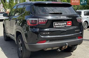 Внедорожник / Кроссовер Jeep Compass 2017 в Киеве