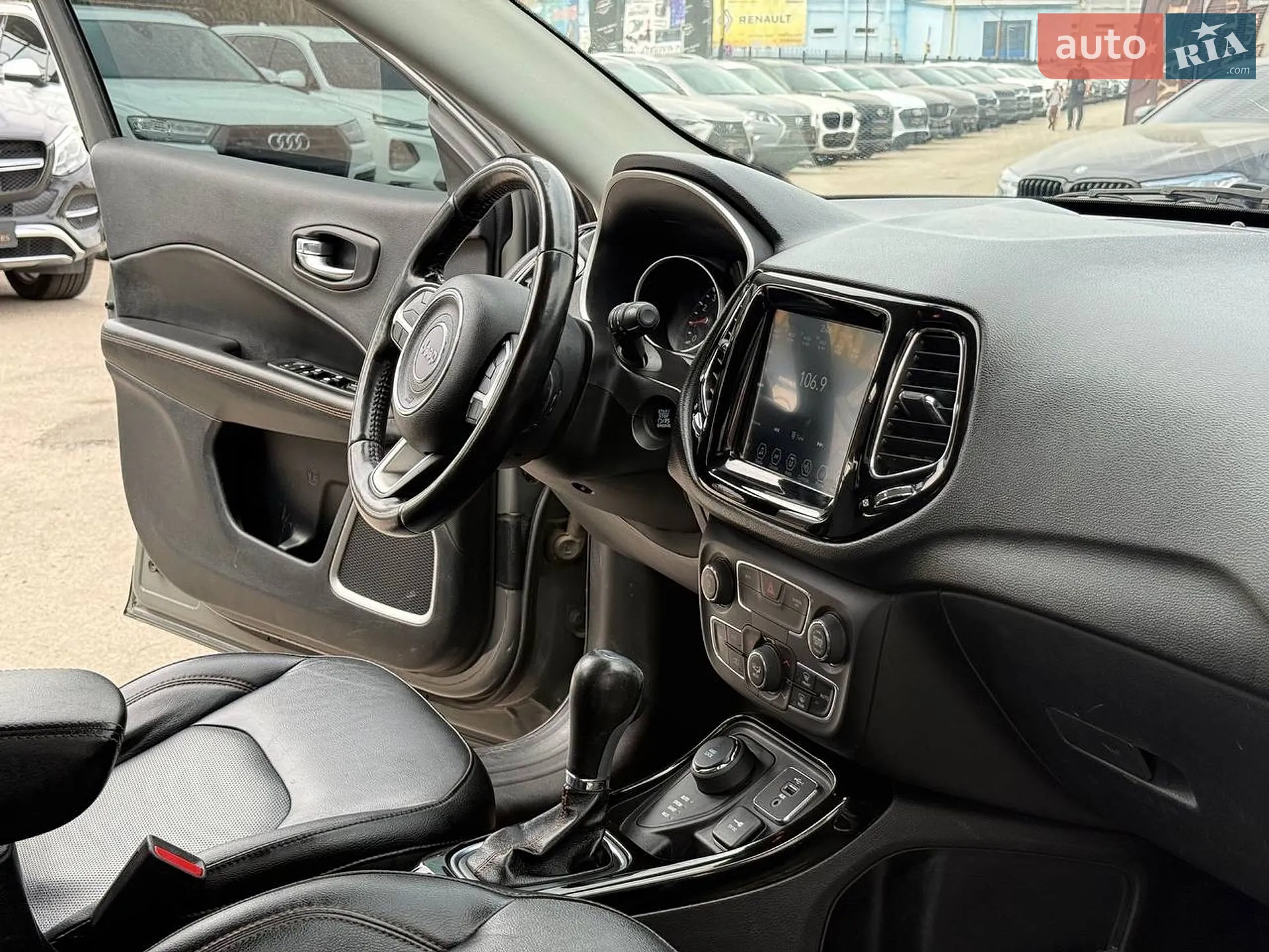 2020 Jeep Compass - мініатюра 24