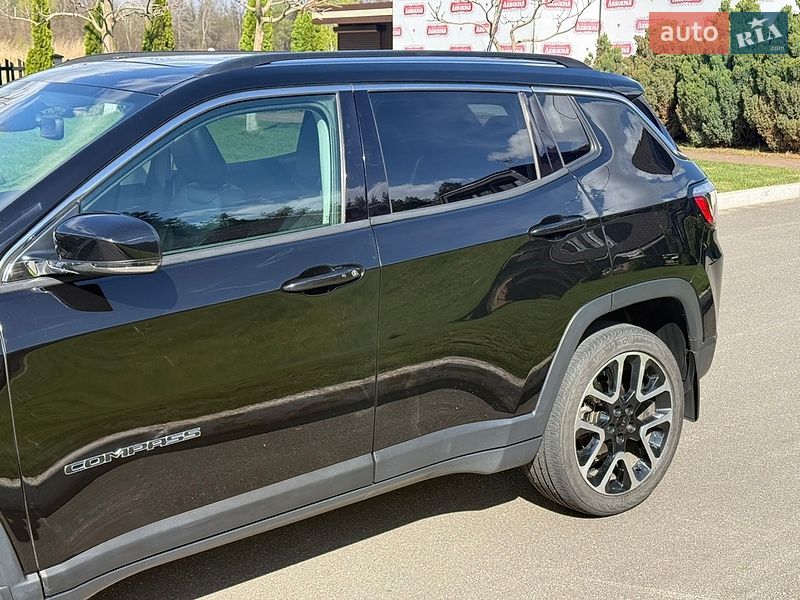 Позашляховик / Кросовер Jeep Compass 2019 в Києві