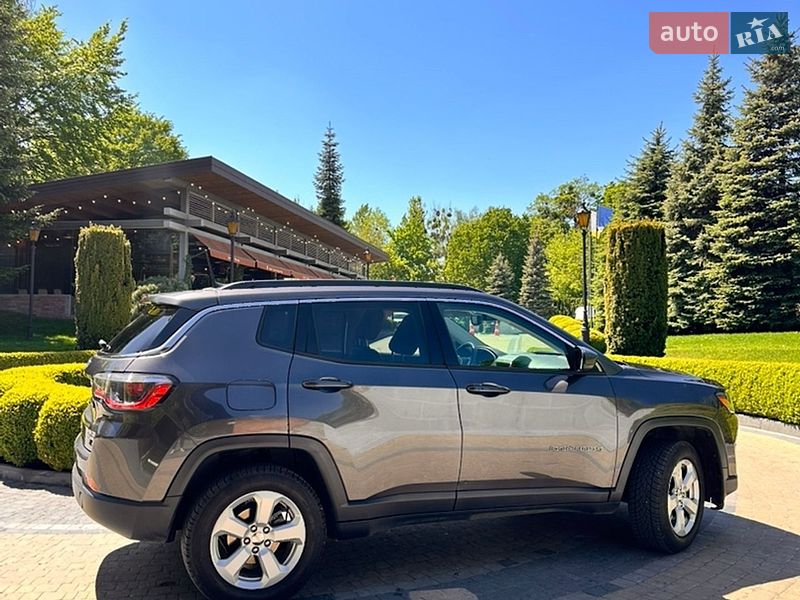 Внедорожник / Кроссовер Jeep Compass 2020 в Львове