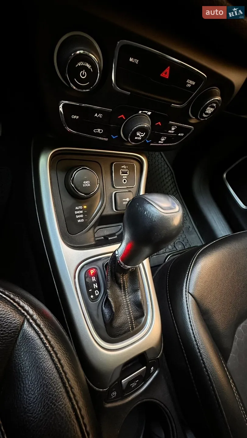2020 Jeep Compass - мініатюра 24