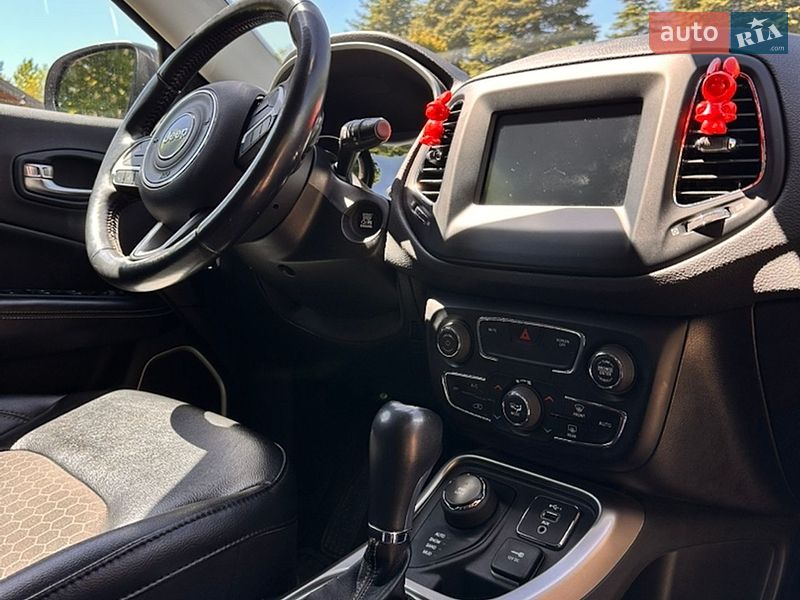 Внедорожник / Кроссовер Jeep Compass 2020 в Львове