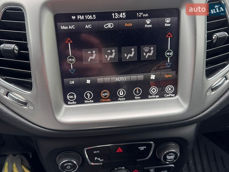 Внедорожник / Кроссовер Jeep Compass 2019 в Киеве