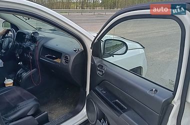 Внедорожник / Кроссовер Jeep Compass 2012 в Городне