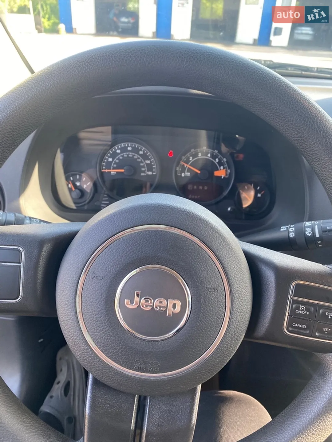 2015 Jeep Compass - мініатюра 7
