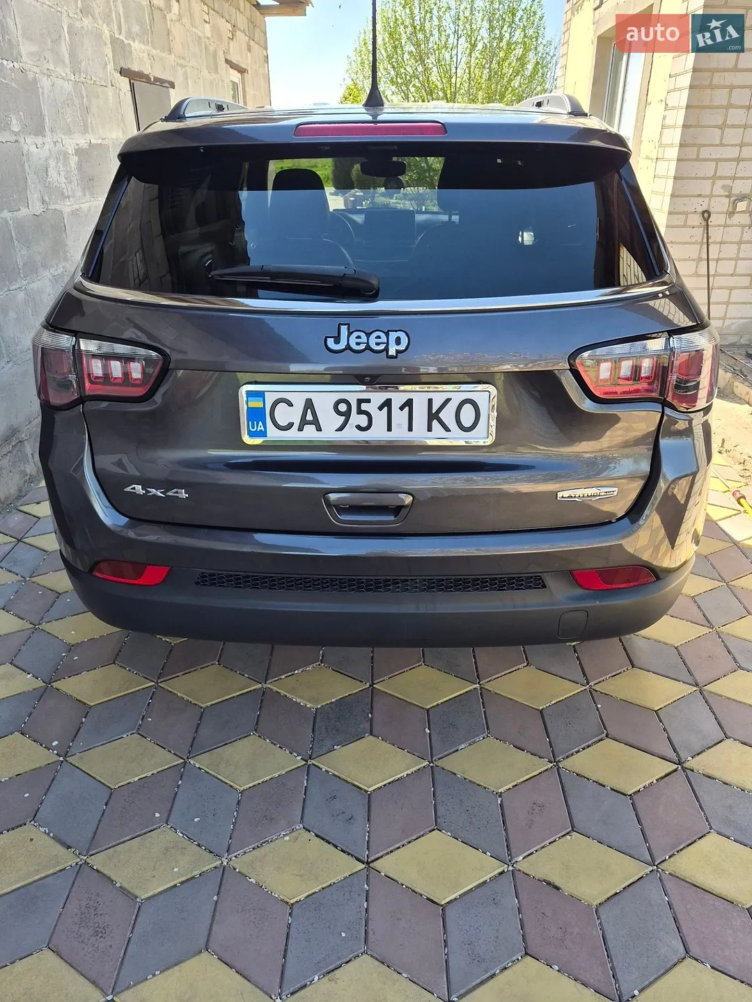 2023 Jeep Compass - мініатюра 3