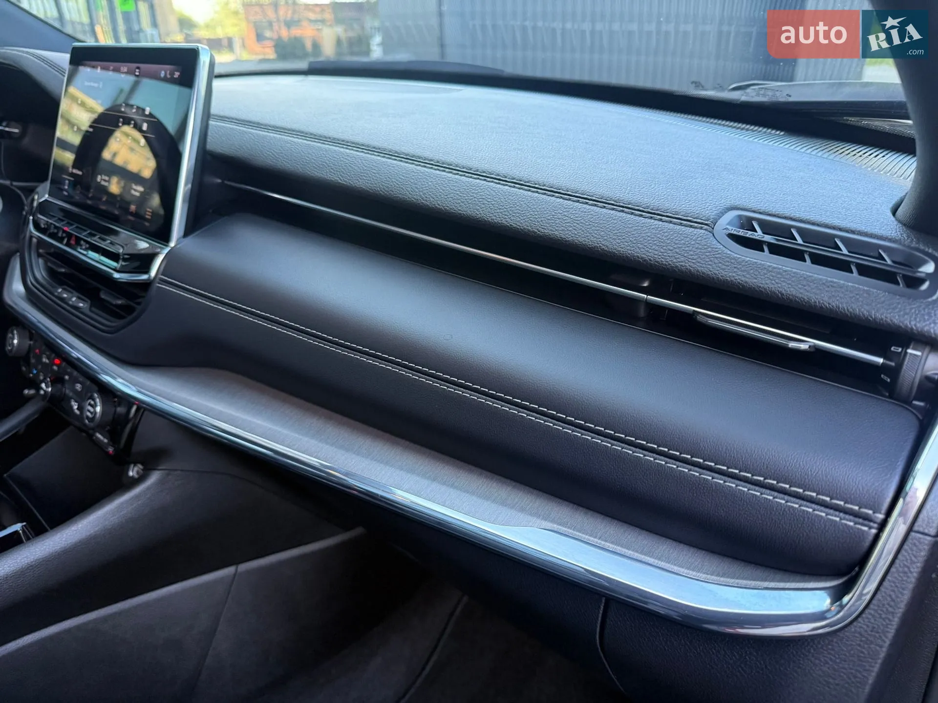 2022 Jeep Compass - мініатюра 35