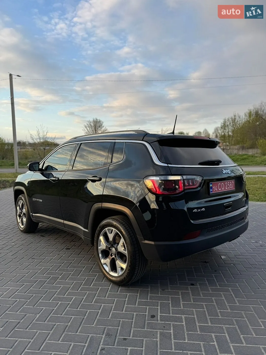2018 Jeep Compass - мініатюра 16