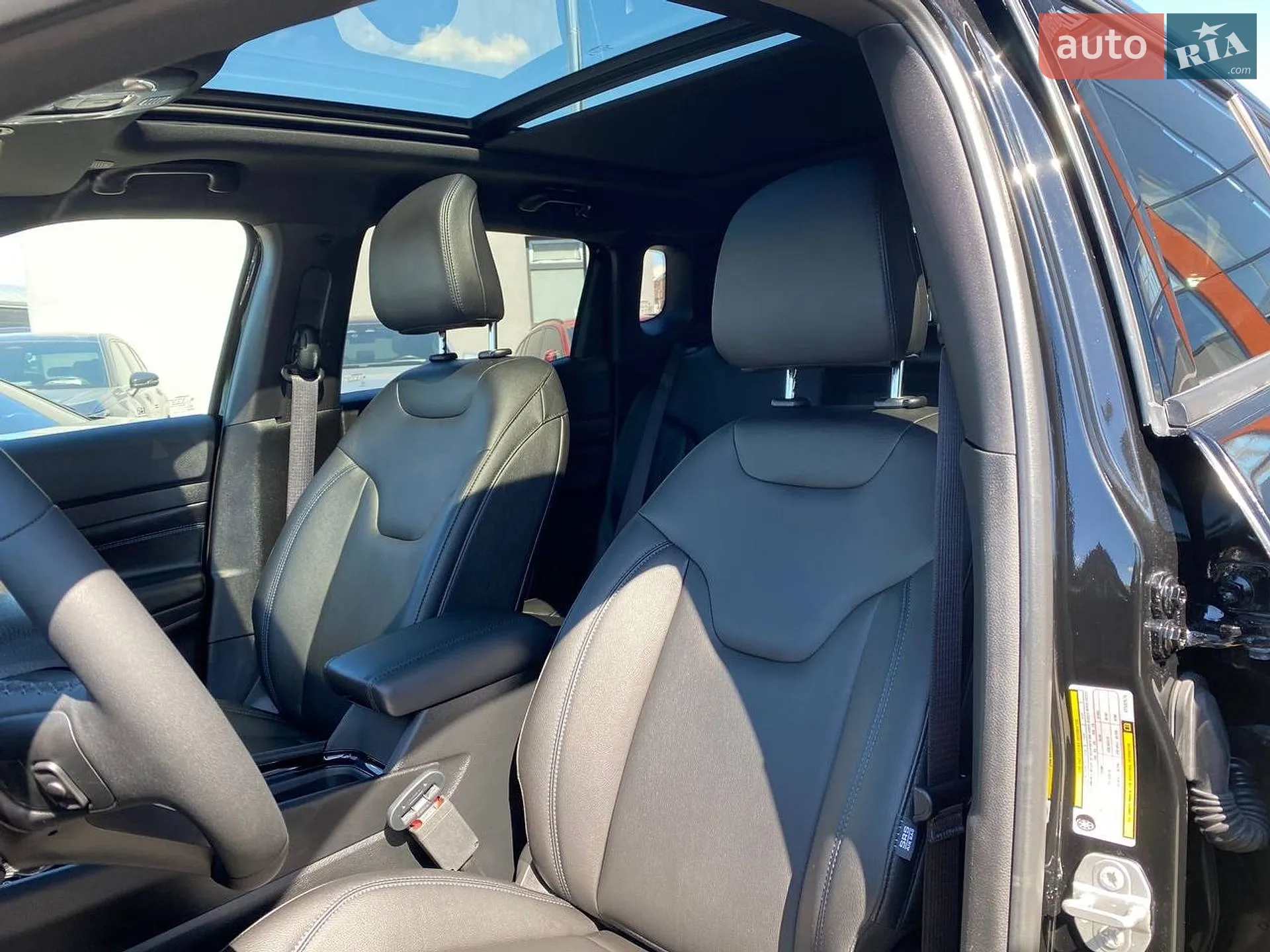2024 Jeep Compass - мініатюра 22