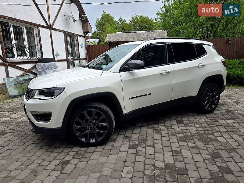 Внедорожник / Кроссовер Jeep Compass 2021 в Полтаве