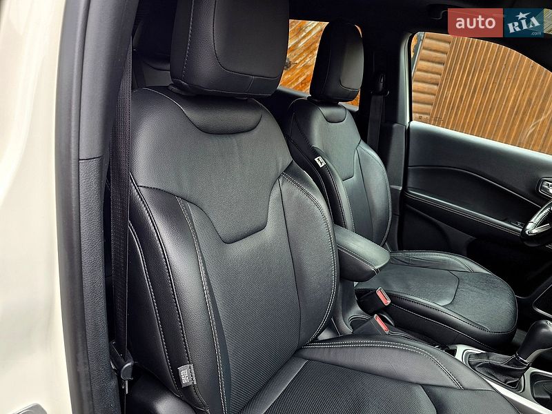 Внедорожник / Кроссовер Jeep Compass 2021 в Полтаве
