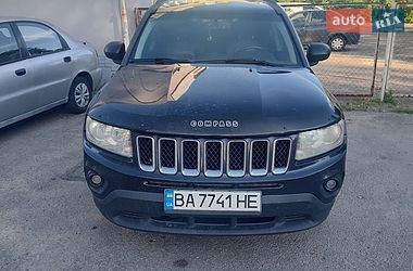 Внедорожник / Кроссовер Jeep Compass 2011 в Днепре