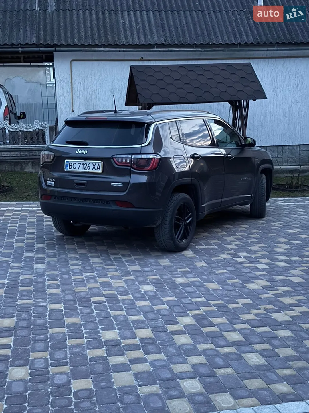 2018 Jeep Compass - мініатюра 2