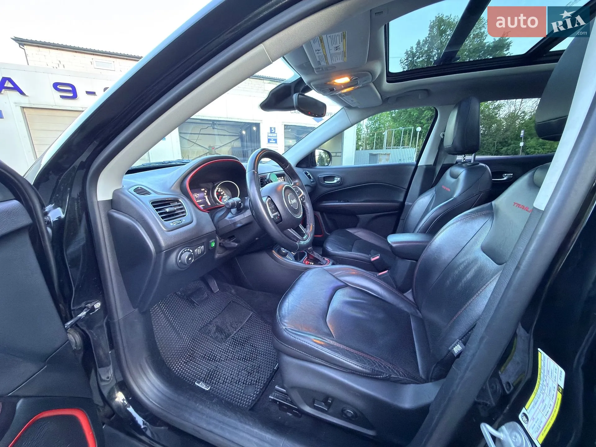 2017 Jeep Compass - мініатюра 52