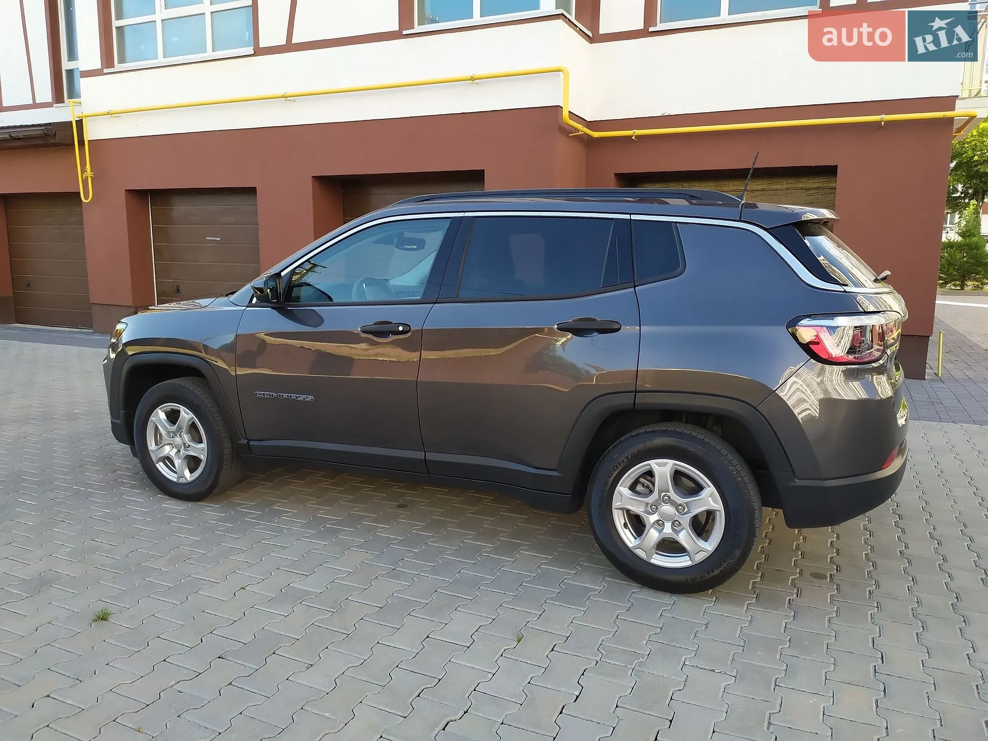 2021 Jeep Compass - мініатюра 2