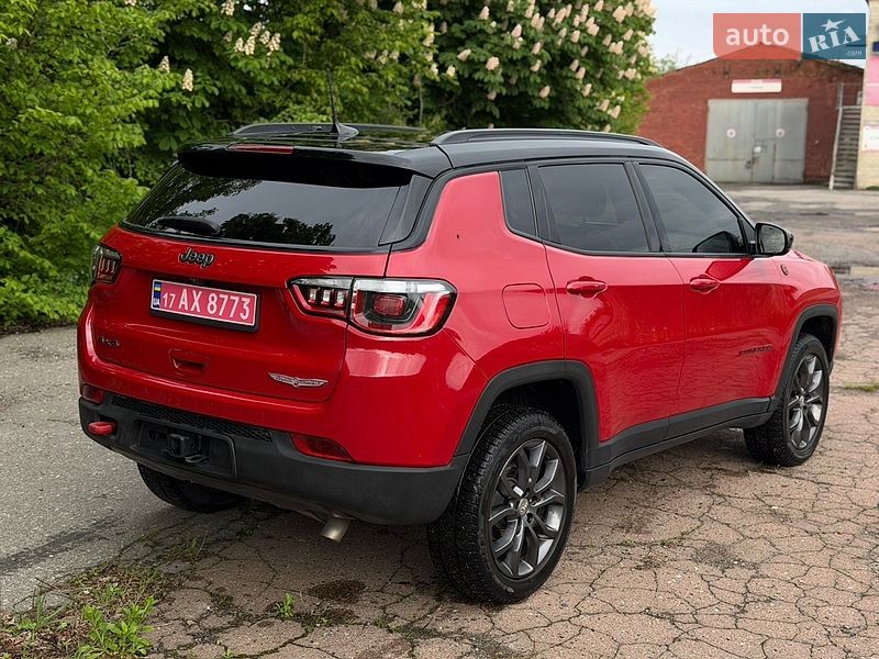 Позашляховик / Кросовер Jeep Compass 2023 в Лубнах