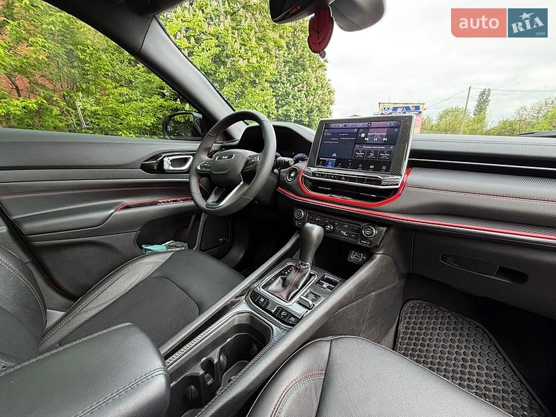 Позашляховик / Кросовер Jeep Compass 2023 в Лубнах