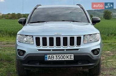 Внедорожник / Кроссовер Jeep Compass 2012 в Чечельнике