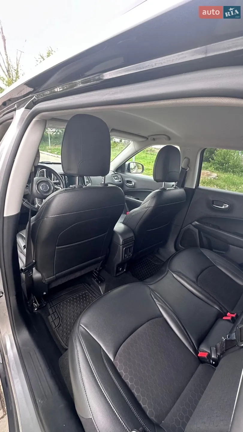 2019 Jeep Compass - мініатюра 12