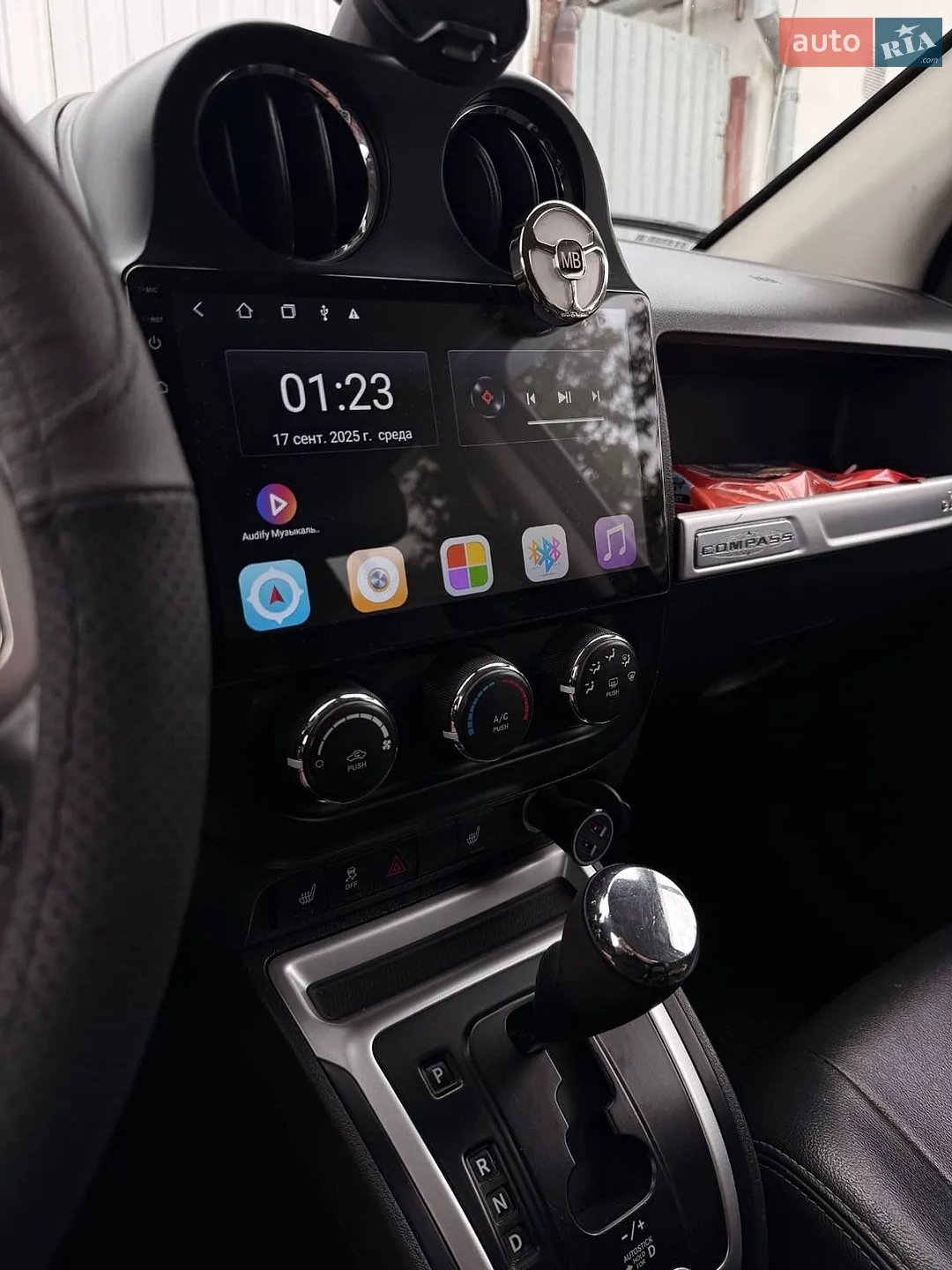 2015 Jeep Compass - мініатюра 4