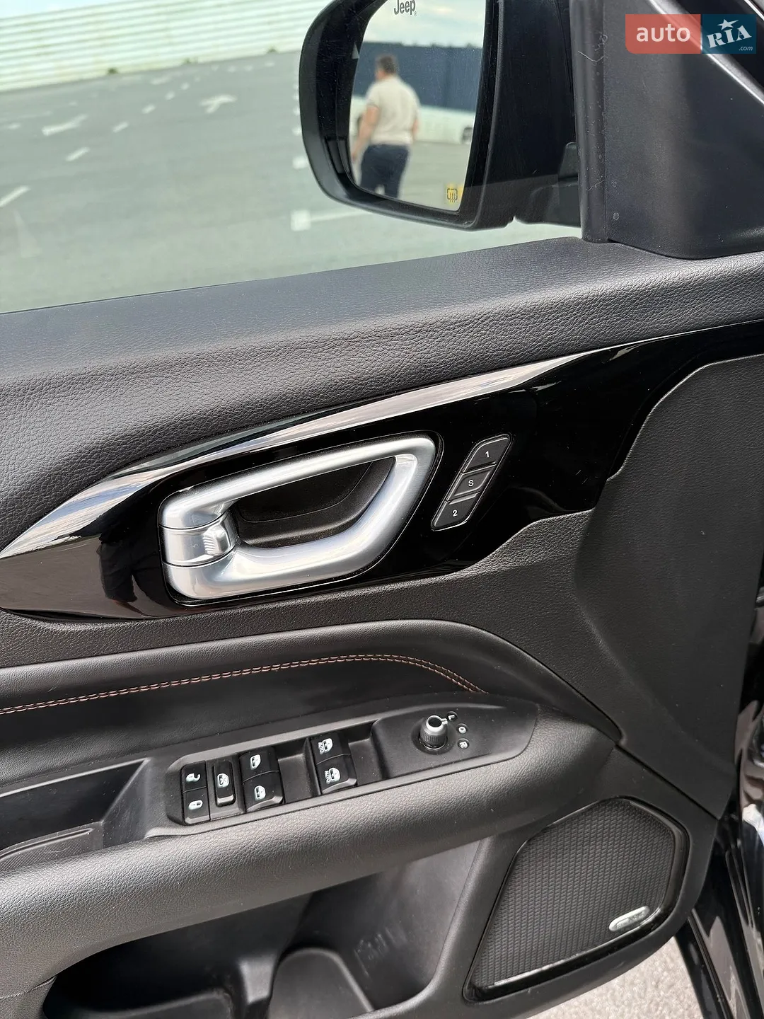 2023 Jeep Compass - мініатюра 12