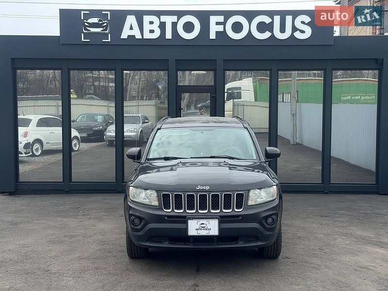 Позашляховик / Кросовер Jeep Compass 2011 в Києві