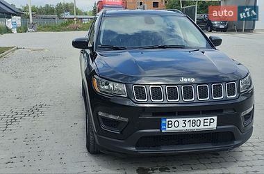 Внедорожник / Кроссовер Jeep Compass 2018 в Борщеве