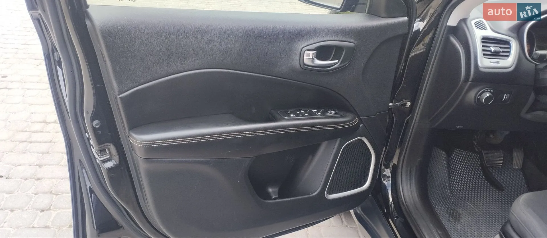2018 Jeep Compass - мініатюра 22