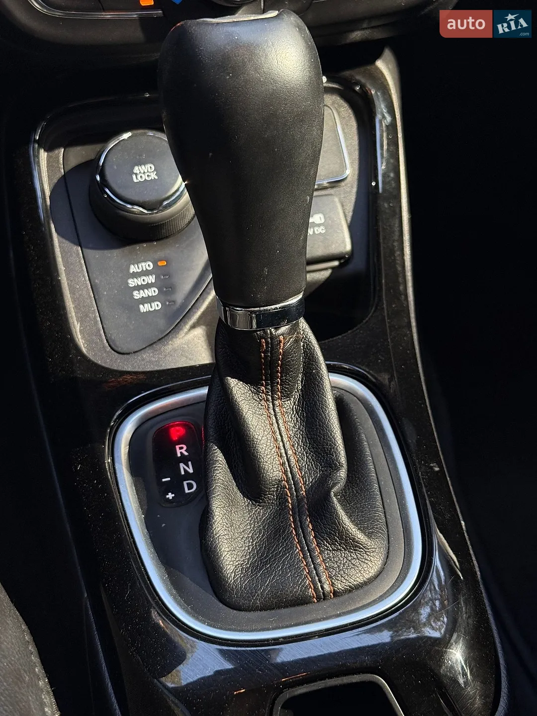 2018 Jeep Compass - мініатюра 27