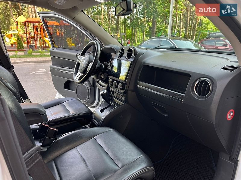 Позашляховик / Кросовер Jeep Compass 2012 в Чернігові фото 28 Позашляховик / Кросовер Jeep Compass 2012 в Чернігові
