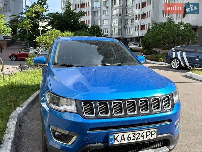 Позашляховик / Кросовер Jeep Compass 2017 в Києві