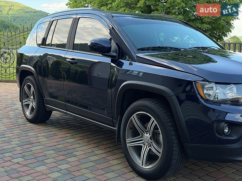 Позашляховик / Кросовер Jeep Compass 2015 в Івано-Франківську