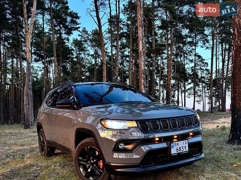 Внедорожник / Кроссовер Jeep Compass 2023 в Вараше