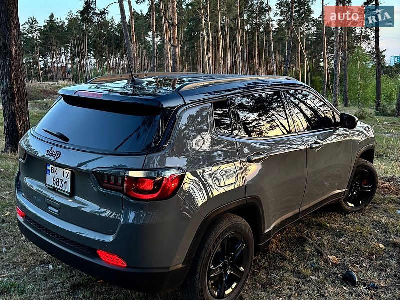 Внедорожник / Кроссовер Jeep Compass 2023 в Вараше
