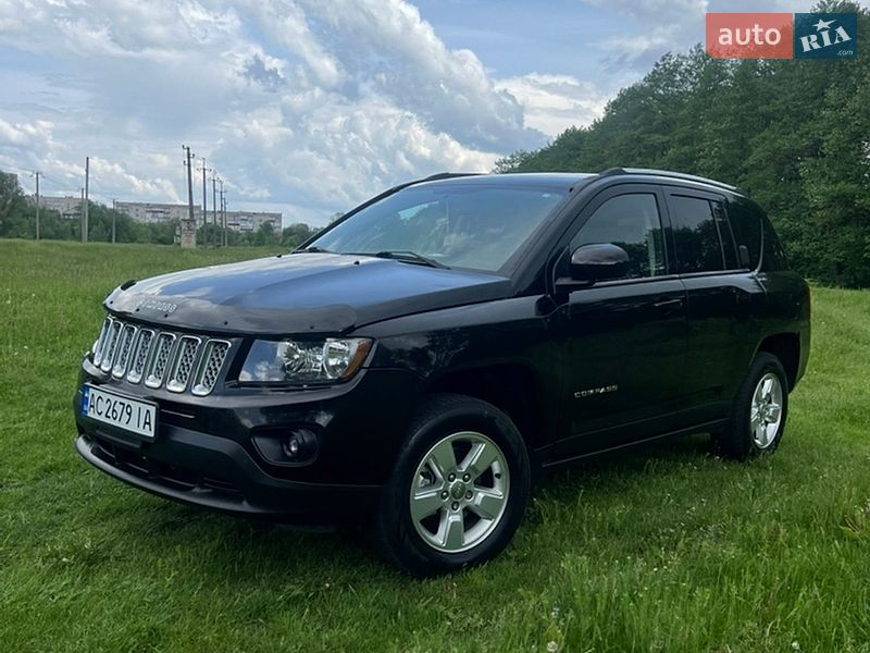 Внедорожник / Кроссовер Jeep Compass 2013 в Мироновке