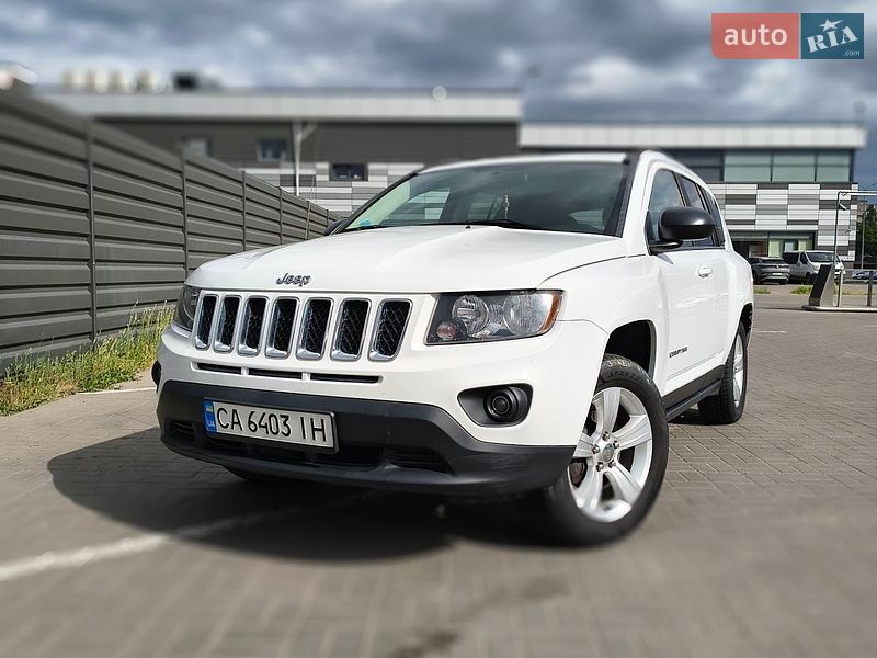 Внедорожник / Кроссовер Jeep Compass 2014 в Черкассах