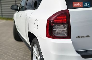 Внедорожник / Кроссовер Jeep Compass 2014 в Черкассах