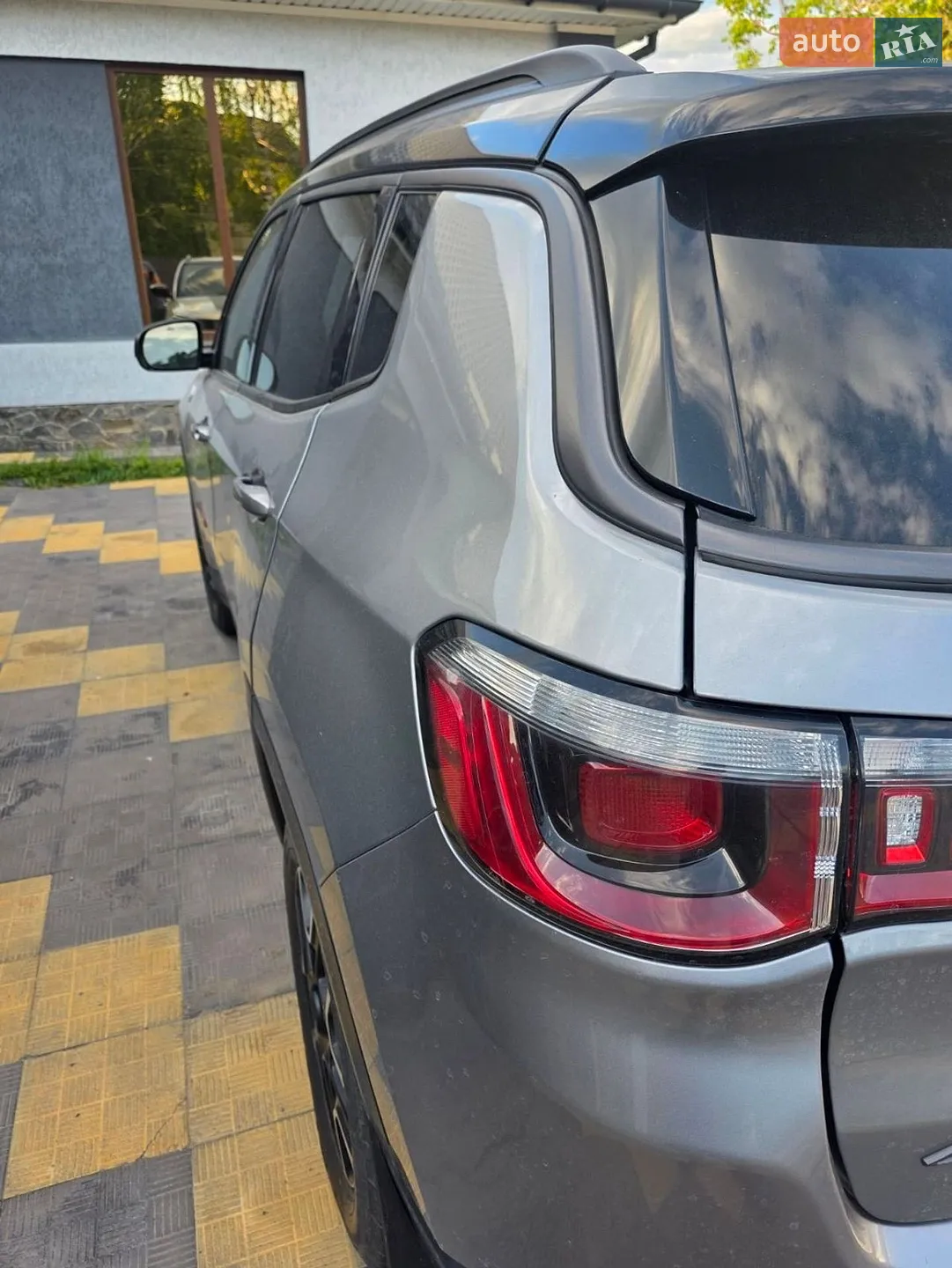 2020 Jeep Compass - мініатюра 12
