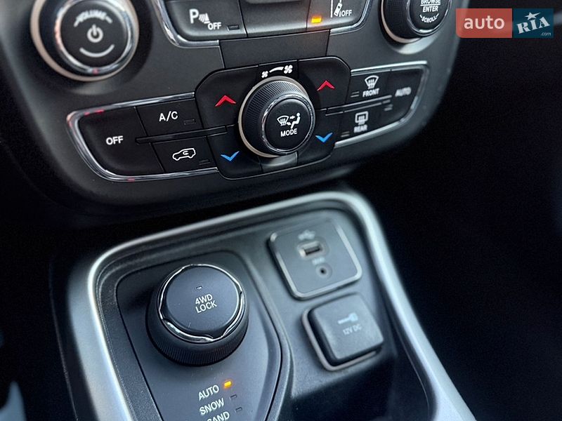Внедорожник / Кроссовер Jeep Compass 2018 в Сумах
