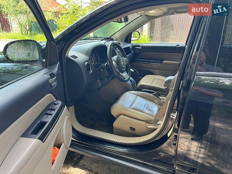 Позашляховик / Кросовер Jeep Compass 2011 в Запоріжжі