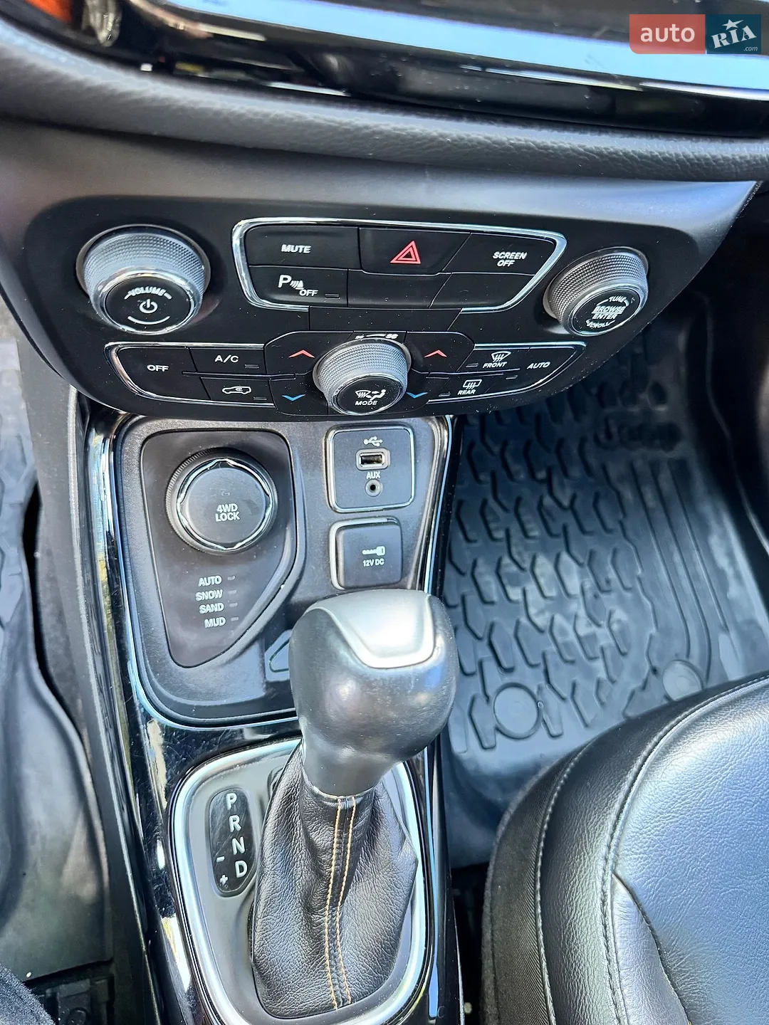 2017 Jeep Compass - мініатюра 7