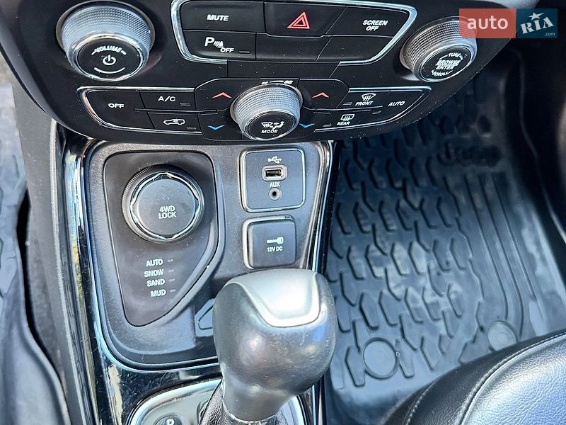 Внедорожник / Кроссовер Jeep Compass 2017 в Сумах