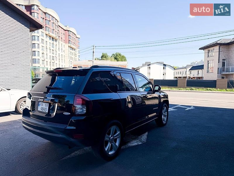 Позашляховик / Кросовер Jeep Compass 2015 в Києві