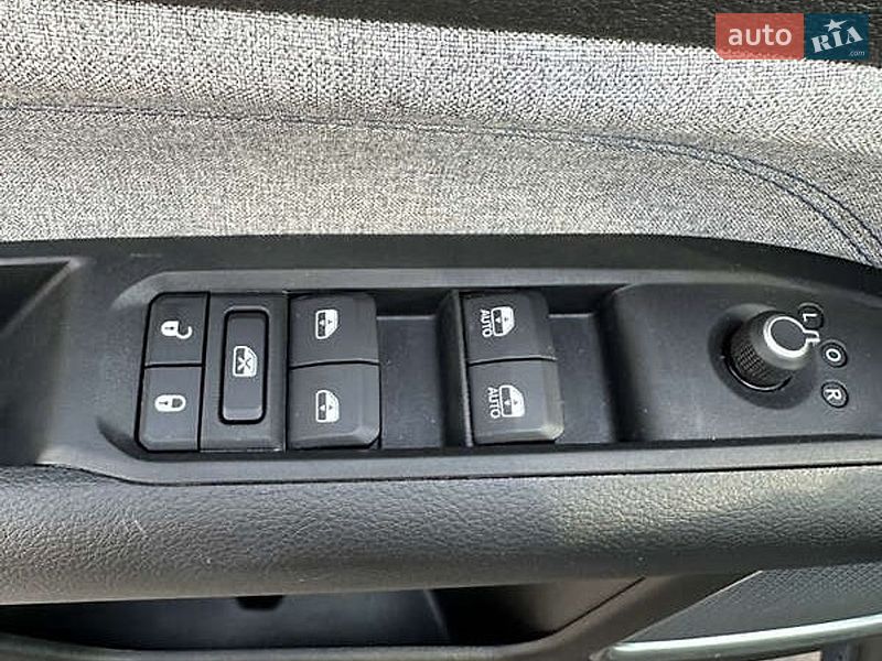 Позашляховик / Кросовер Jeep Compass 2021 в Ужгороді