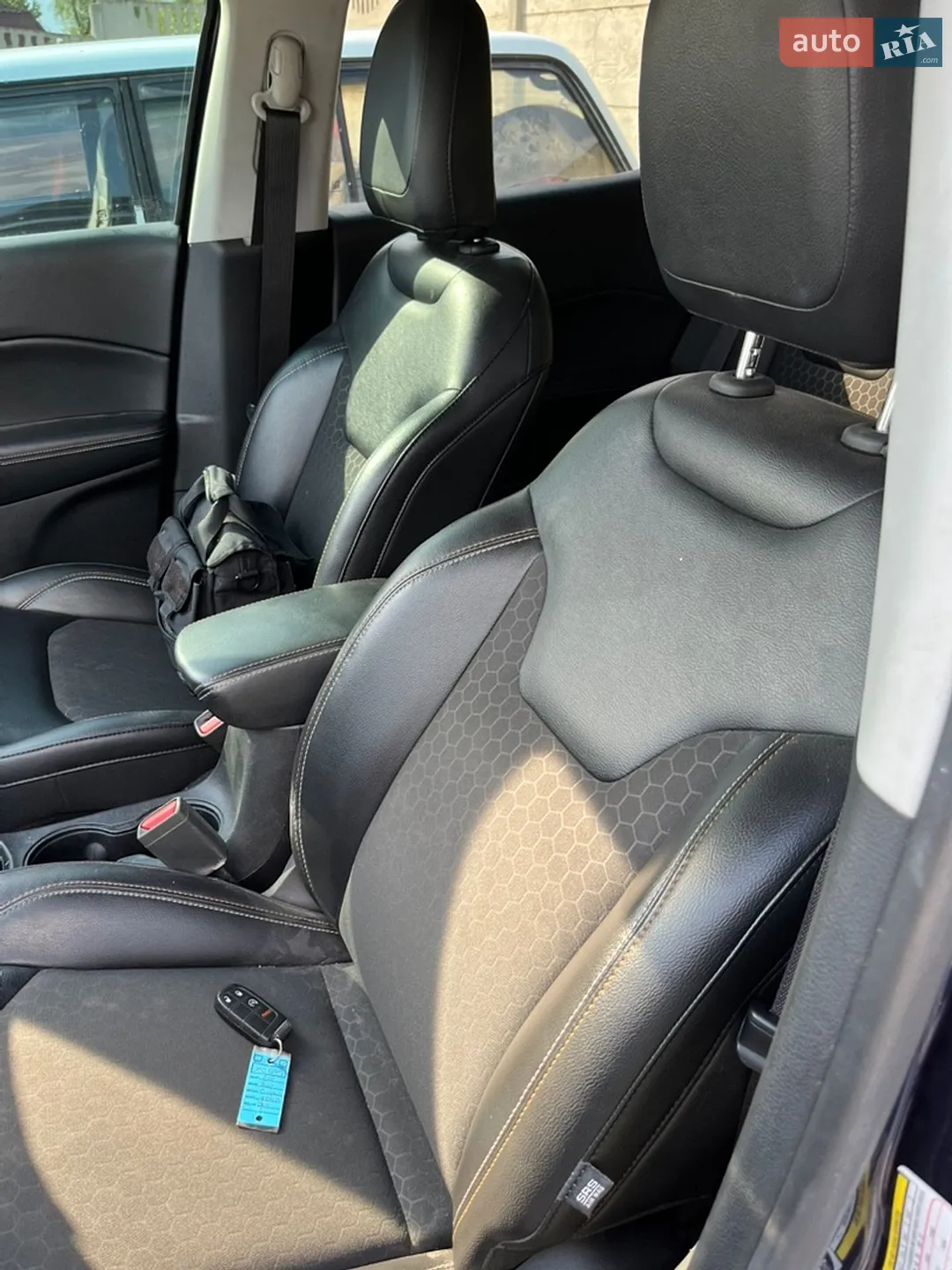 2018 Jeep Compass - мініатюра 10